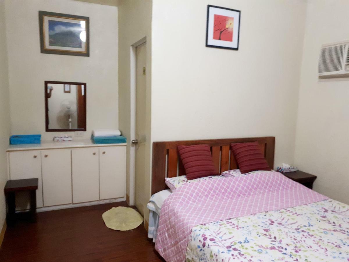 Minine Guesthouse Silang المظهر الخارجي الصورة