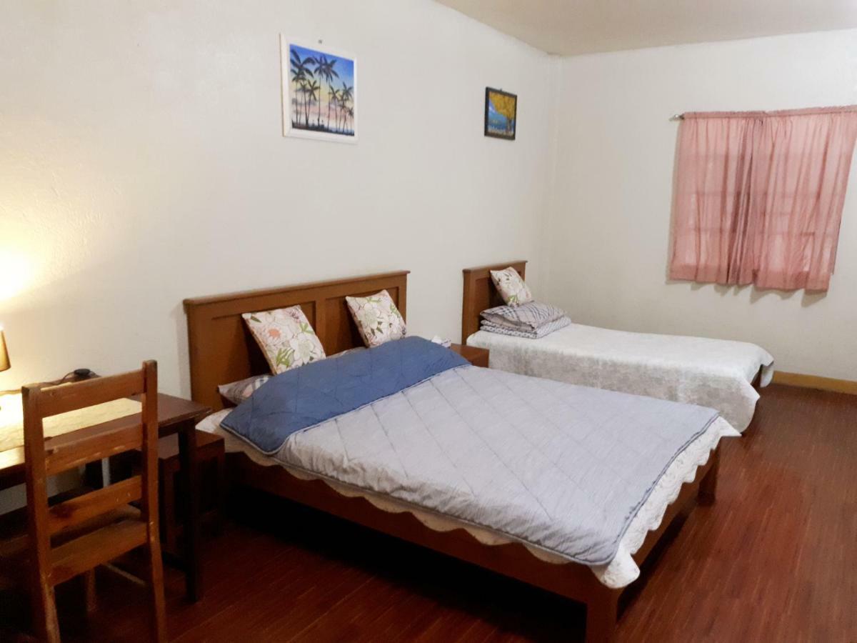 Minine Guesthouse Silang المظهر الخارجي الصورة