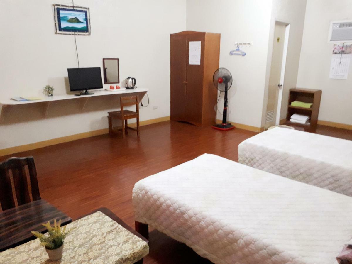 Minine Guesthouse Silang المظهر الخارجي الصورة