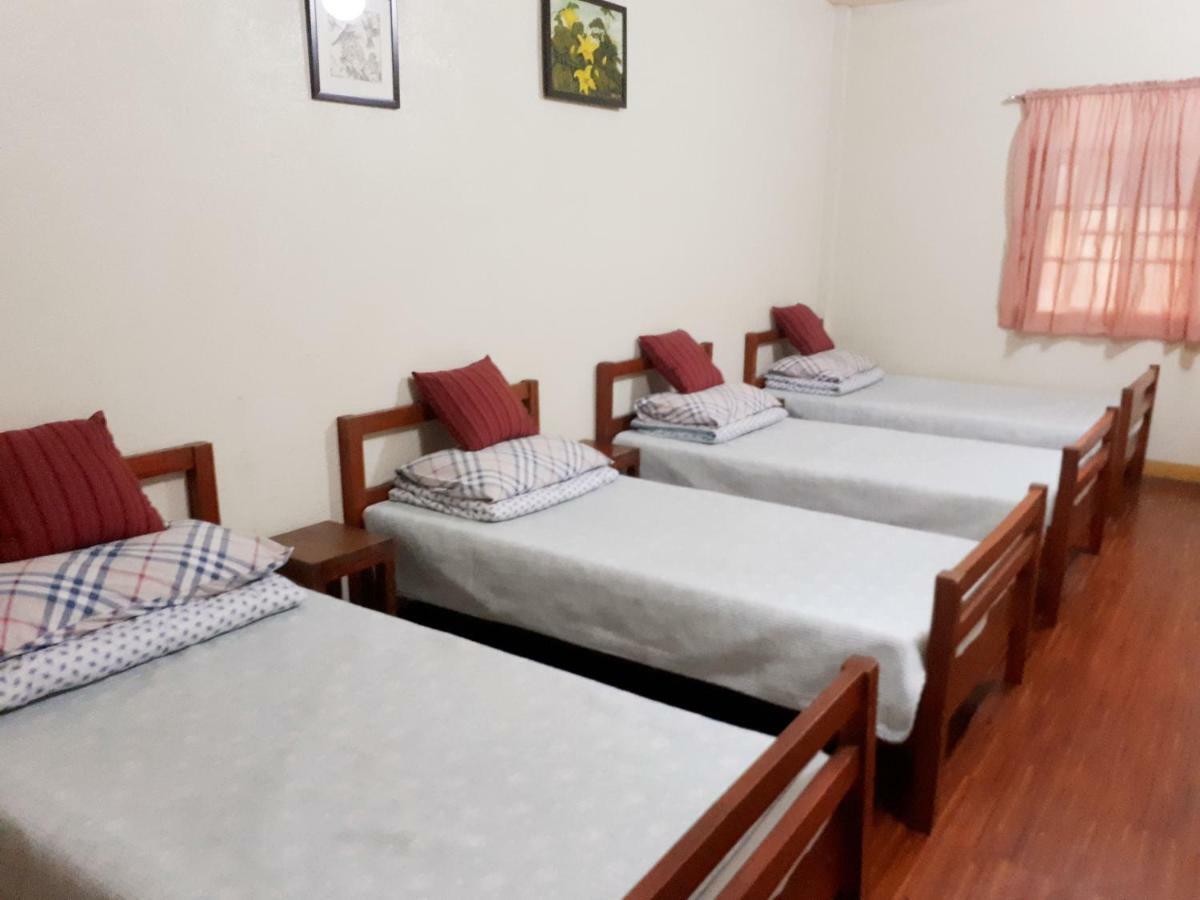 Minine Guesthouse Silang المظهر الخارجي الصورة