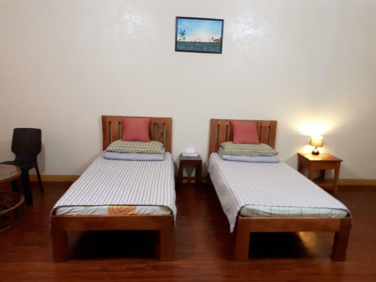 Minine Guesthouse Silang المظهر الخارجي الصورة